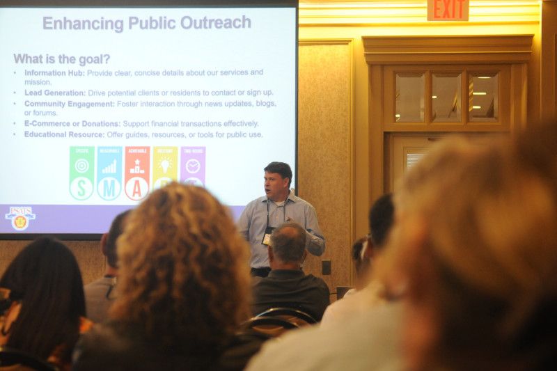 David Steele giving a presentation at the PSATS conference